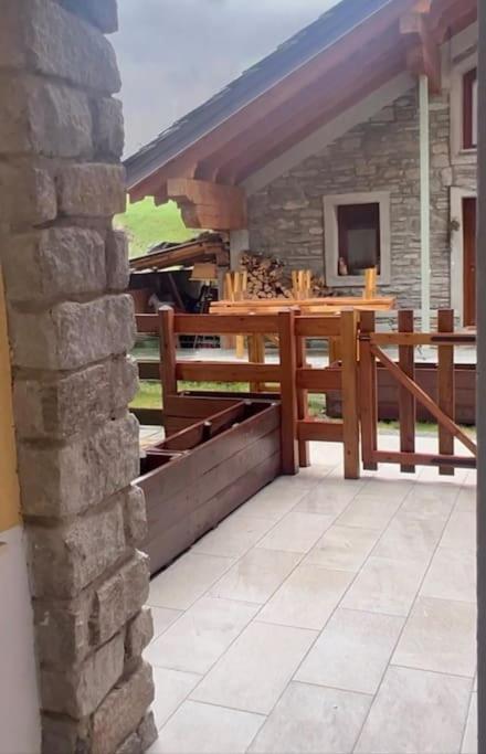 Petit Bijou - Corbet - Monolocale Con Divano Letto In Soggiorno - Massimo 3 Persone Champoluc Esterno foto